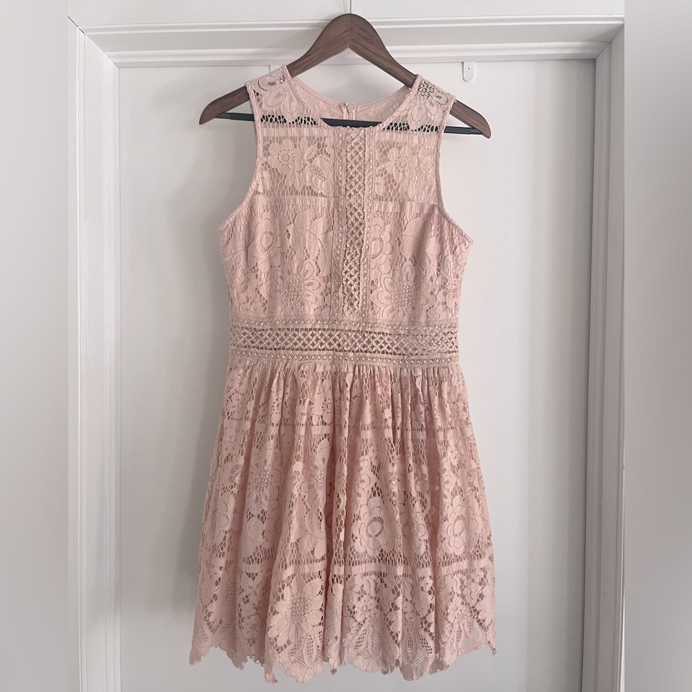 Maniju blush pink short dress